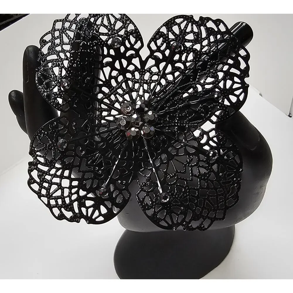 Anthropologie Black Floral Lace Cutout Hair Clip